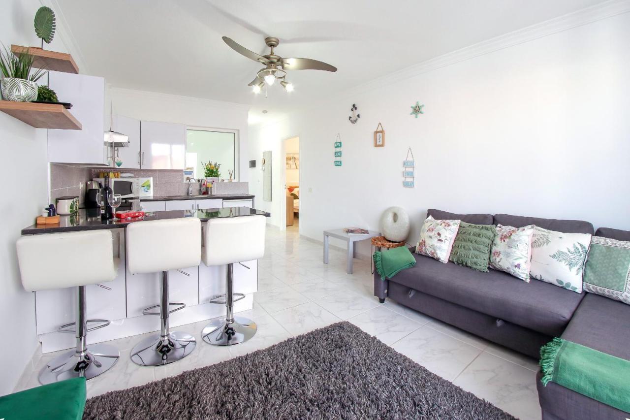 Gorgeous Los Diamantes Home Лос Кристианос Экстерьер фото