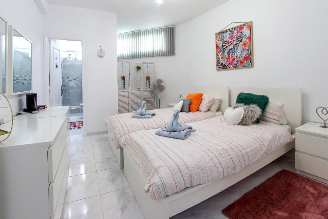 Gorgeous Los Diamantes Home Лос Кристианос Экстерьер фото